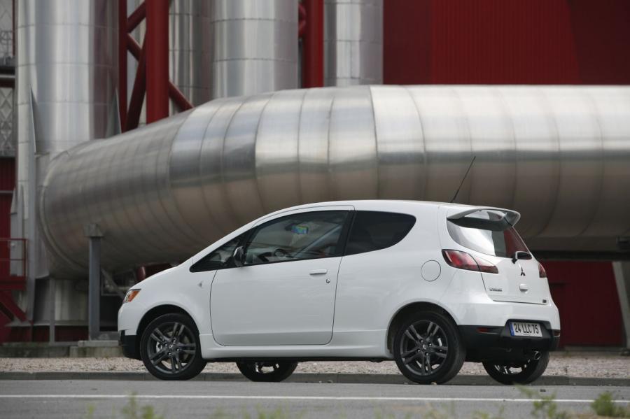 Mitsubishi Colt Ralliart 2009 года  (фото 36 из 60)
